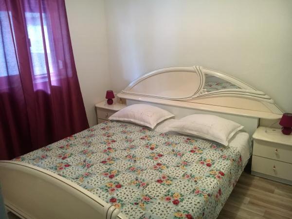 Apartmani Frane Tribalj Eksteriør bilde
